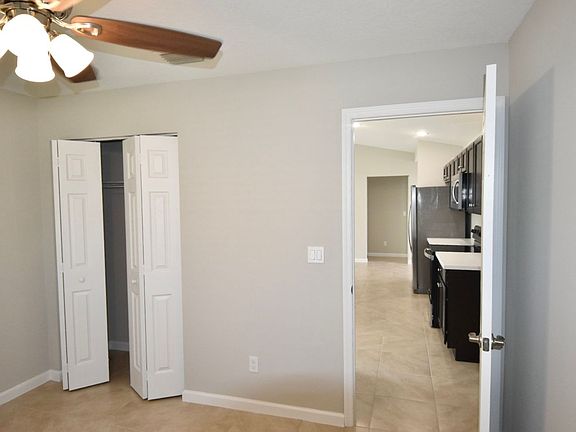 5th image of 3501 SW Rivera St
