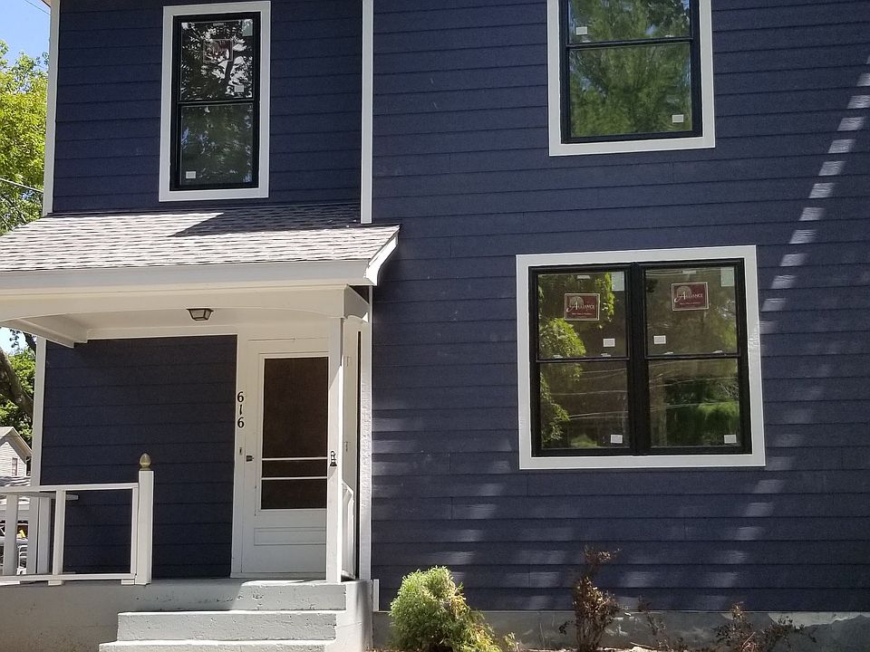 1st image of 616 N Dubuque St