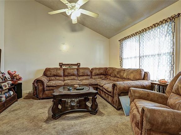 4th image of 1803 Watts Ln