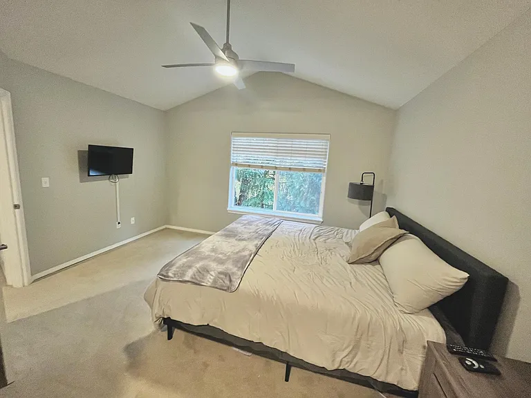 3737 SW Stephenson St — Photo 21