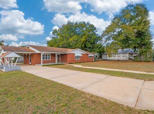 423 Live Oak Ave W, Defuniak Springs, FL 32435