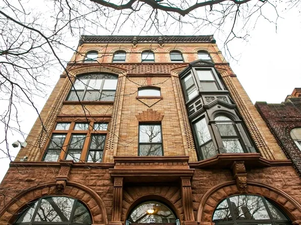 194 Vernon Avenue image 1 of 22