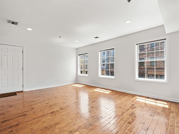 3rd image of 354 3rd St #2