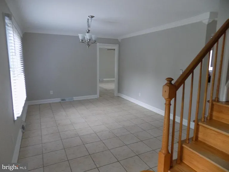 313 Glenville Rd — Photo 7