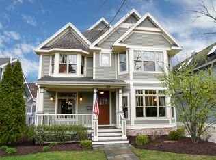 341 N Catherine Ave, La Grange Park, IL 60526