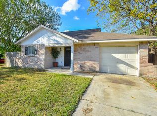 10346 Mist Ln, Houston, TX 77070