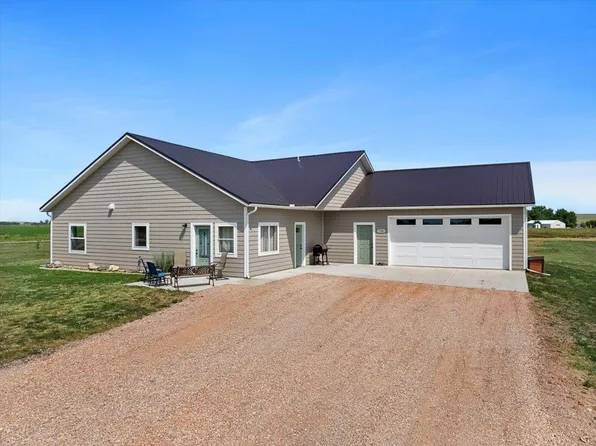 11304 Horse Haven Ln, Belle Fourche, SD 57717