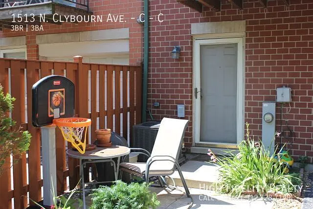 1513 N Clybourn Ave #C — Photo 17