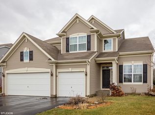 3256 Millrace Ln, Montgomery, IL
