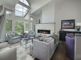 365 Offerson Rd APT N-3, Beaver Creek, CO 81620