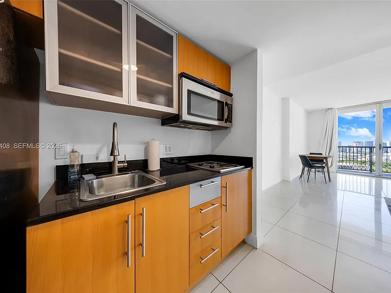 1750 N Bayshore Dr #3308 — Photo 23