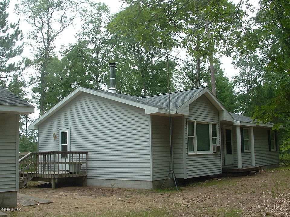 1st image of 11626 N Midget Lake Dr