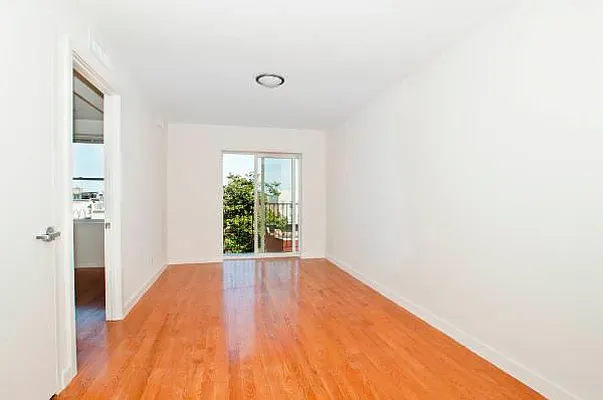 Rented by Level Group | media 9