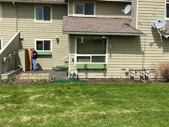 2nd image of 10B Gallatin Dr