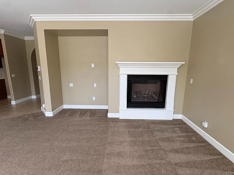 1105 N Perry Ave — Photo 19