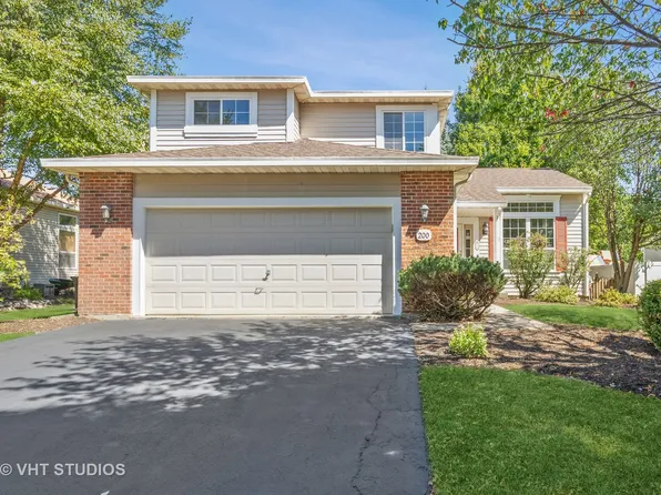 200 Periwinkle Ln, Bolingbrook, IL 60490