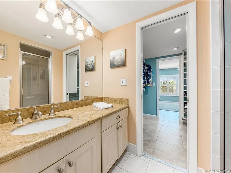 3901 SE Saint Lucie Blvd #37 — Photo 25