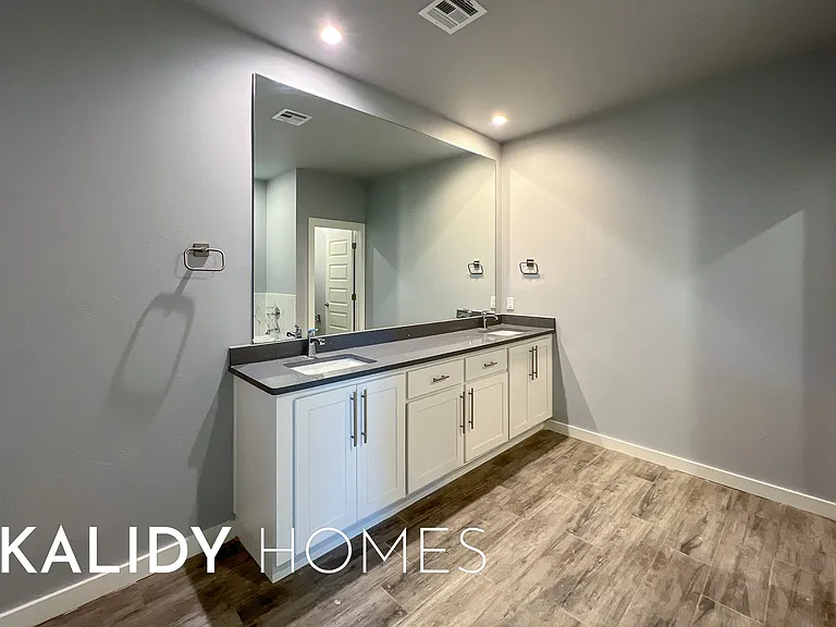 217 Olde Mill Ct — Photo 11