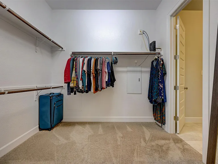 3030 Isabella Ln — Photo 26