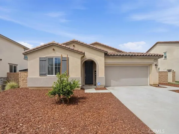 322 Mistyblue Ct, Hemet, CA 92543