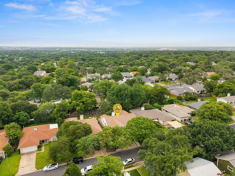 4902 Pelham Dr — Photo 37
