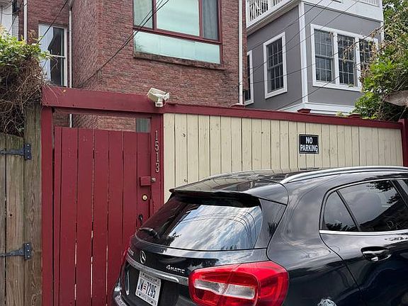 2nd image of 1513 T St NW