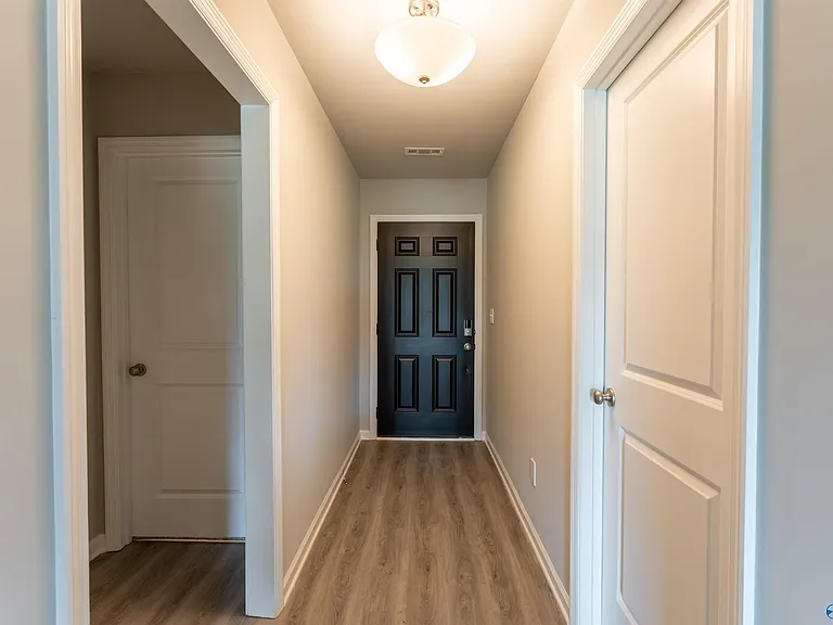 118 Ocean Springs Ave — Photo 3