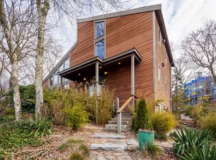 13 Somerset Rd, Provincetown, MA 02657