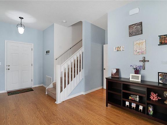 4th image of 4909 NE 123rd Ln