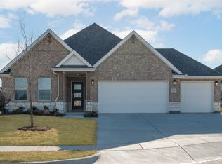 141 Old Glory Ln, Forney, TX 75126