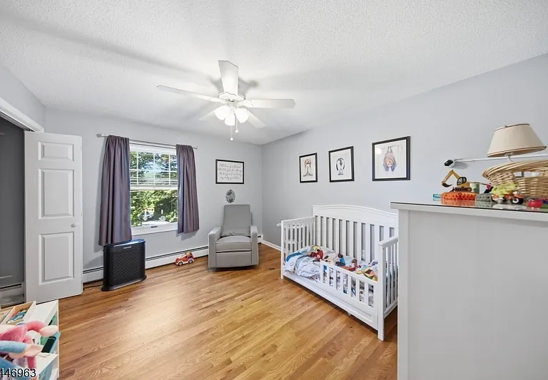 2057 Lakeside Dr W — Photo 36