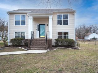 1411 Gambrel Dr, Sandston, VA 23150