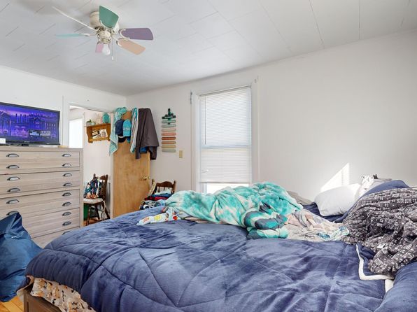 lewiston-maine-120628222 picture