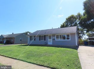 2661 Crafton Dr, Bensalem, PA 19020