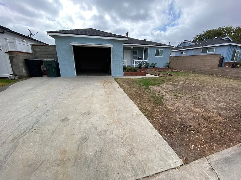 1318 Teri Ave — Photo 27