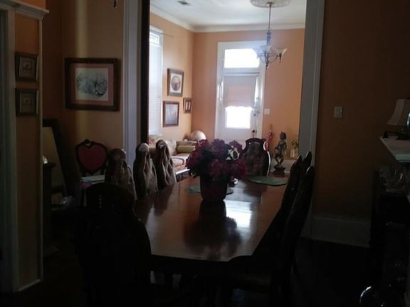 3rd image of 709 N Alexander St