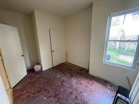 2nd image of 43 Curtis Pl APT 3