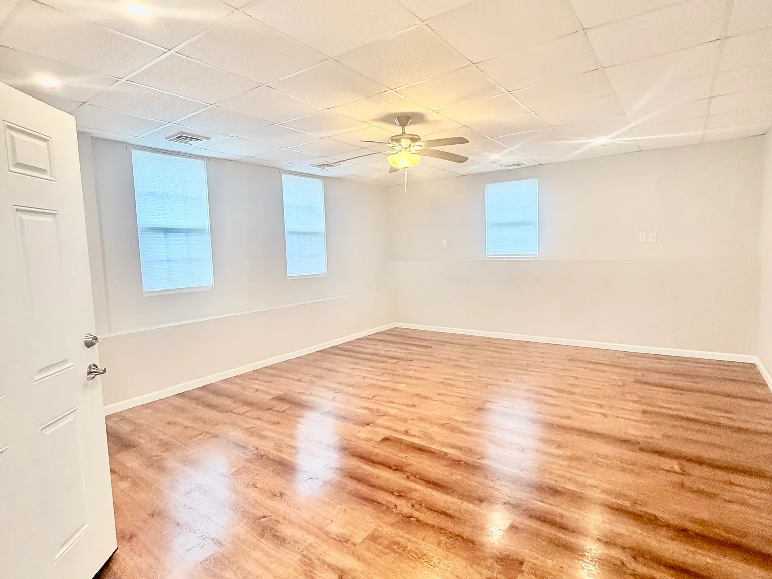 1 bed, 1.0 bath, 600 sqft, $1,900 — Photo 3