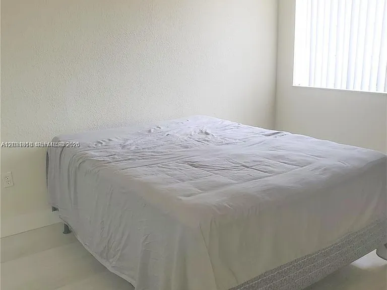 15250 SW 134th Pl #110 — Photo 6