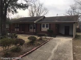 5701 Yellowstone Ct, Fayetteville, NC 28303