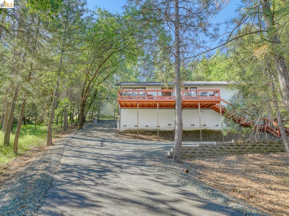 1st image of 19279 Pine Mountain Dr