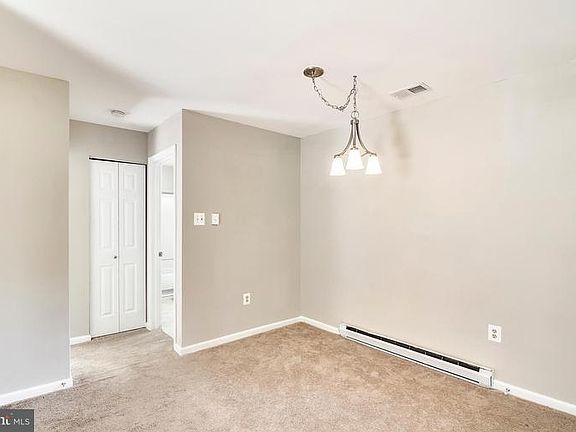 4th image of 10602 High Beach Ct