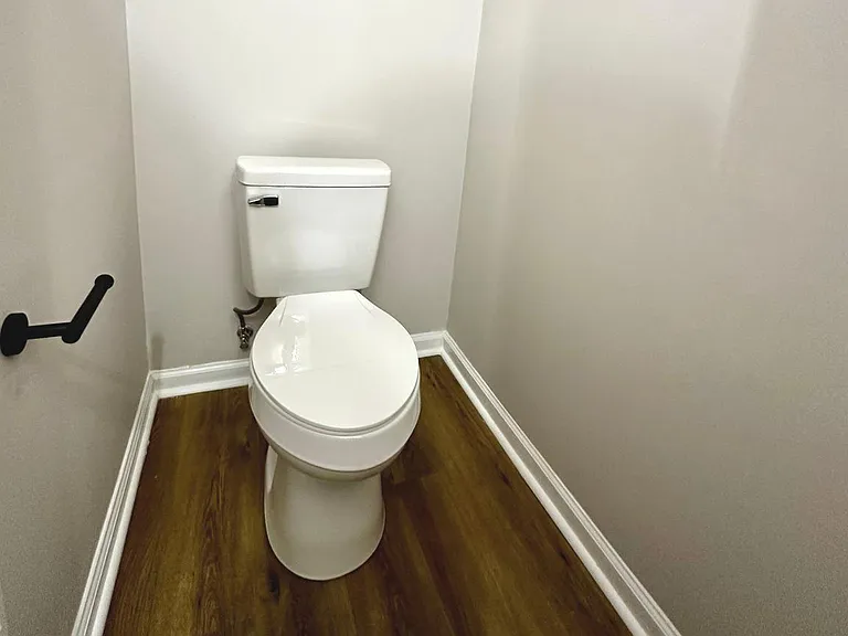 404 Cabin Ct — Photo 47