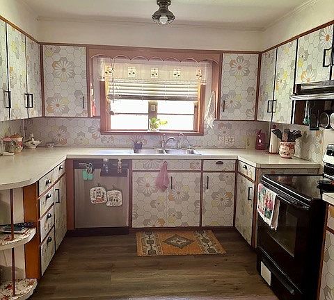 4th image of 1003 N 6th Ave