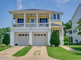 203 Spicer Lake Dr, Holly Ridge, NC 28445