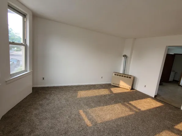 141 Cable St #3, Buffalo, NY 14206