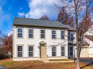 17196 Larkin Dr, Dumfries, VA 22026