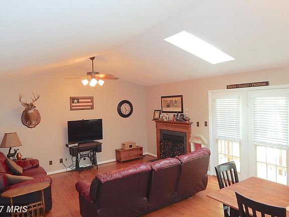 Open Floor Plan-Living/Dining/Kitchen Wood-Floor