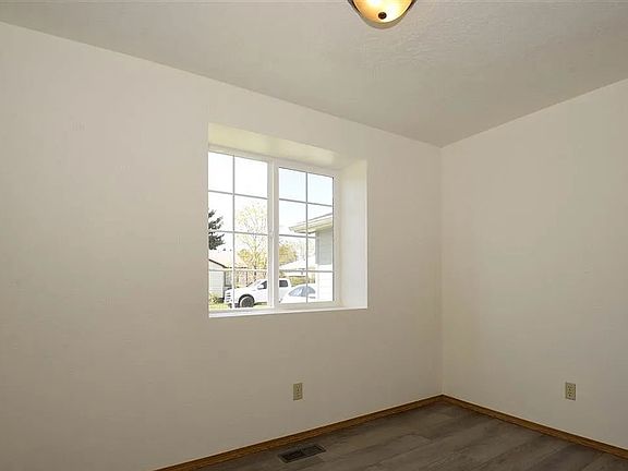 2nd image of 104 N Vinson St #1