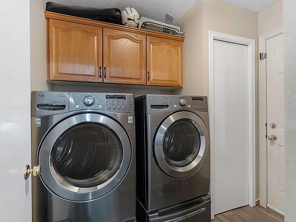 3rd image of 12966 NW Coventry Hills Way NE